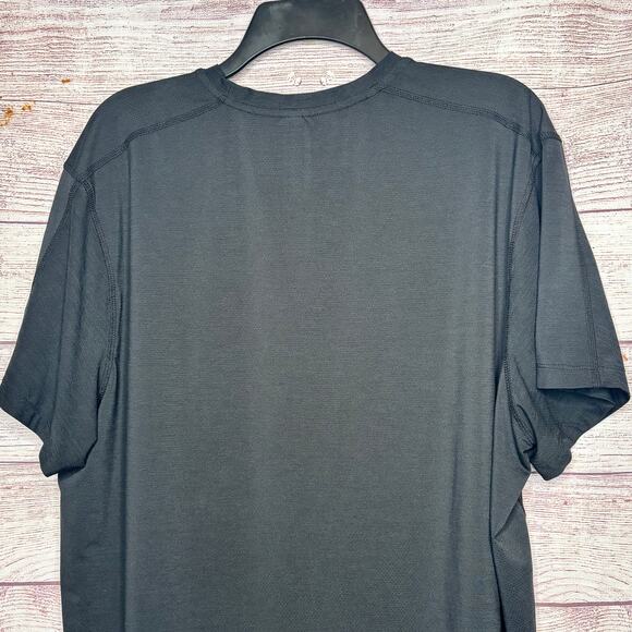 Ten Thousand Men's Black Short Sleeve The Versatile Workout Mesh Shirt Size XL - Picture 7 of 8